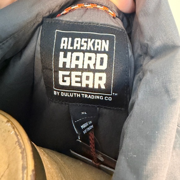 Men’s NWT Alaskan Hard Gear Livengood button up dark gray shirt jacket xl - Picture 3 of 6